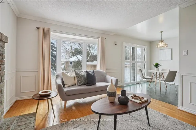 Additional image 11 of 2076 Pelee Blvd