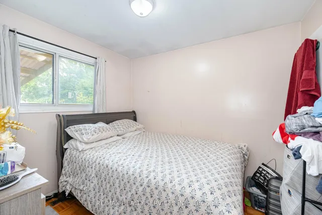 Additional image 20 of 3779 Keenan Cres