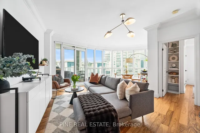 Additional image 7 of 2083 Lake Shore Blvd Unit 1112
