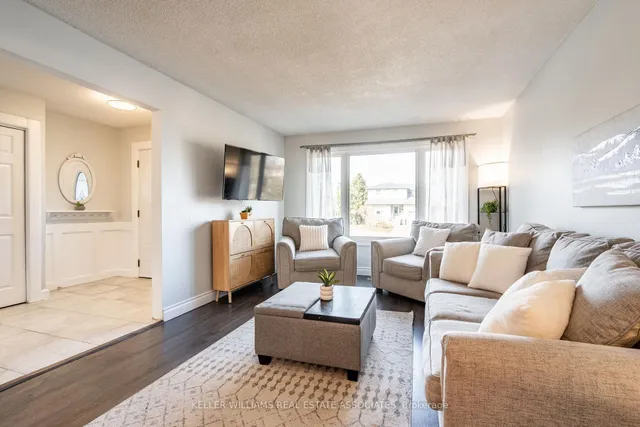 Additional image 5 of 19 Vista Crt