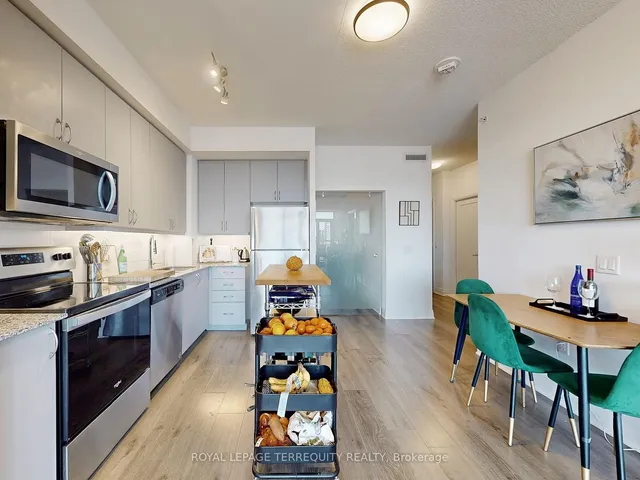 Additional image 10 of 3220 Sheppard Ave Unit 1110