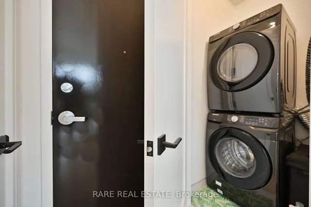 Additional image 8 of 118 King St Unit PH07