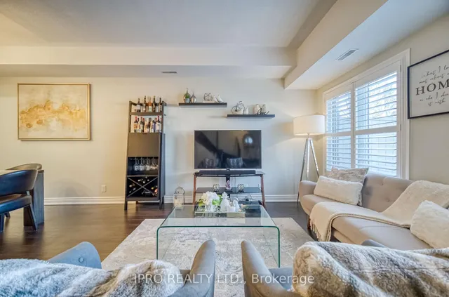 Additional image 9 of 25 Richgrove Dr Unit 103