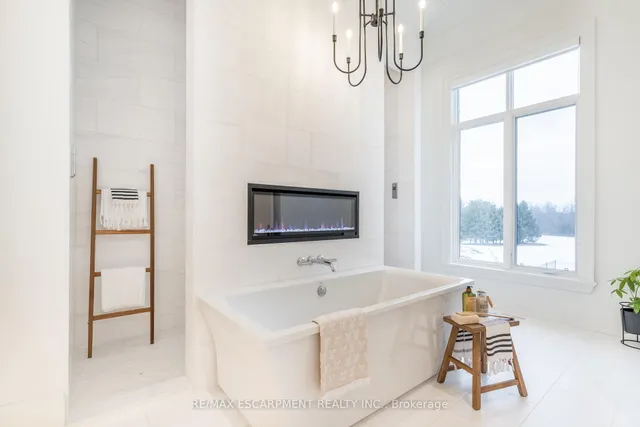 Additional image 23 of 302 Carlisle Rd