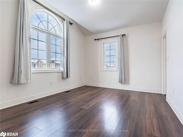 Additional image 26 of 220 Great Falls Blvd