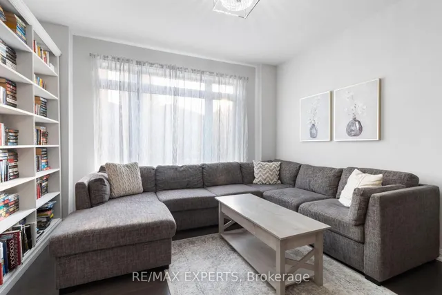 Additional image 11 of 12 Moorcroft Pl