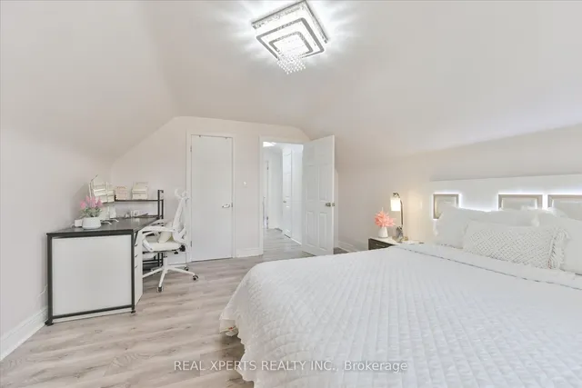 Additional image 19 of 273 East 13th St