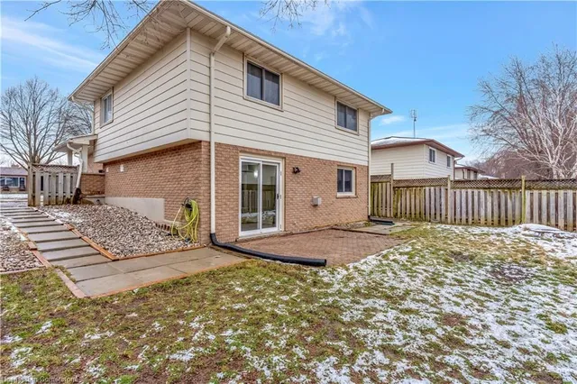 Additional image 36 of 67 Martinglen Cres