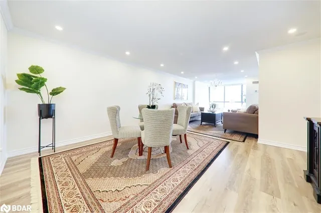 Additional image 11 of 131 Torresdale Ave Unit PH4