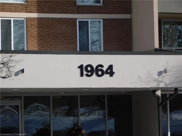 Additional image 2 of 1964 Main St Unit 903