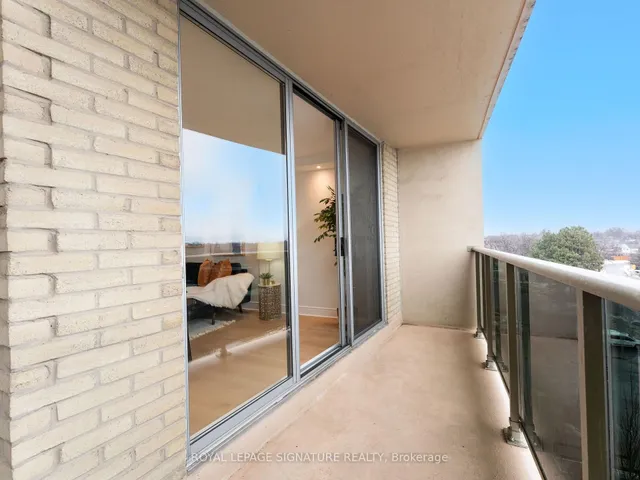 Additional image 40 of 812 Burnhamthorpe Rd Unit 607