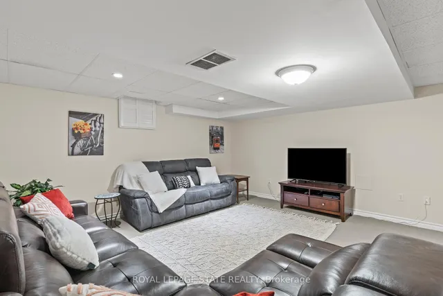 Additional image 42 of 2409 Norland Dr