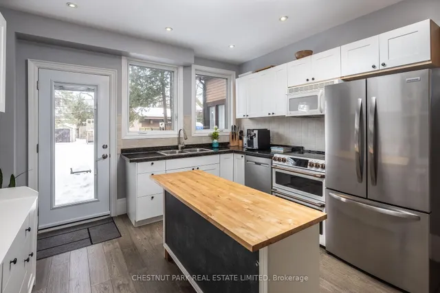 Additional image 15 of 393 Quebec Ave