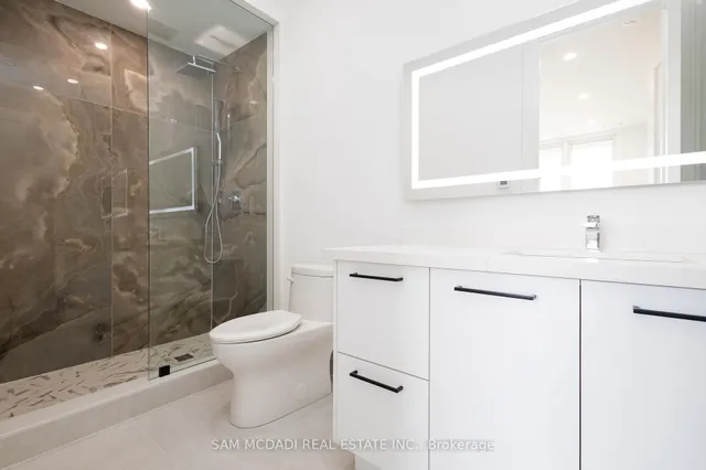 Additional image 31 of 24 Twenty First St