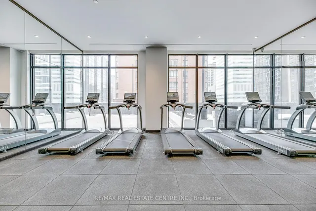 Additional image 32 of 20 Edward St Unit 406