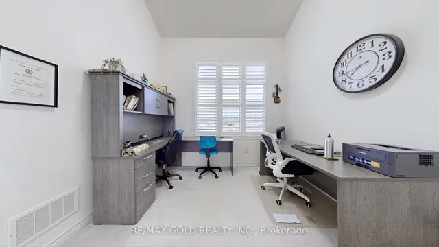 Additional image 20 of 644 Kennedy Circ