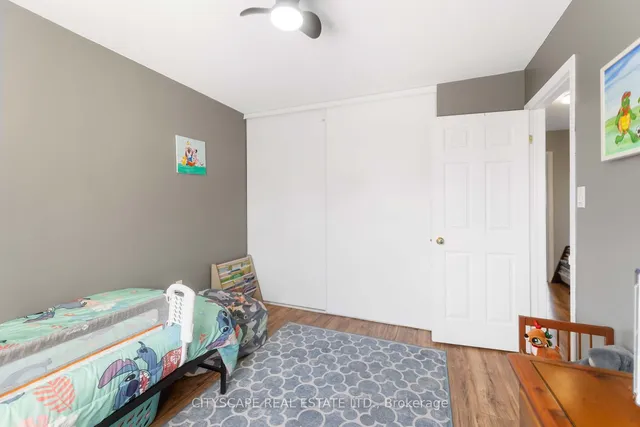 Additional image 29 of 76 Frances Ave Unit 14