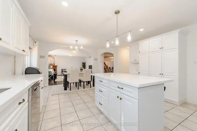 Additional image 31 of 218 Hawkswood Dr