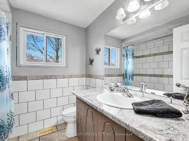 Additional image 26 of 19 Blenheim Dr