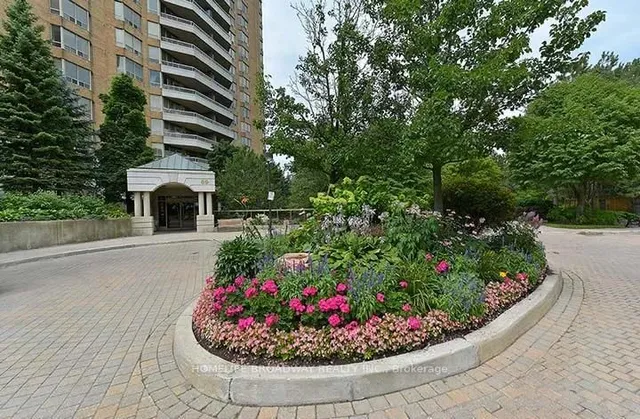 Additional image 33 of 89 Skymark Dr Unit 1211