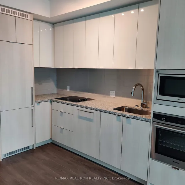 Additional image 5 of 115 Blue Jays Way Unit 3809