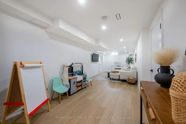 Additional image 34 of 800 Paramount Dr Unit 86