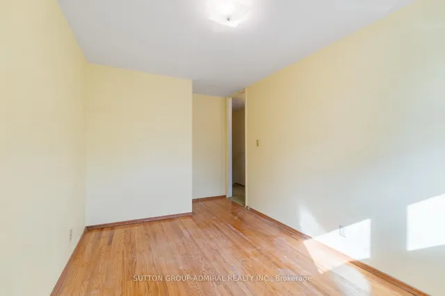 Additional image 15 of 25 Hobart Dr