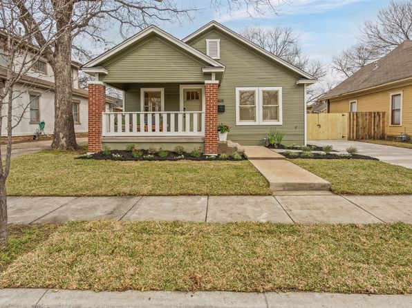 1605 S Henderson St, Fort Worth, TX 76104
