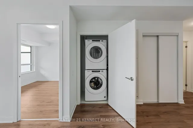 Additional image 24 of 395 Dundas St Unit 804