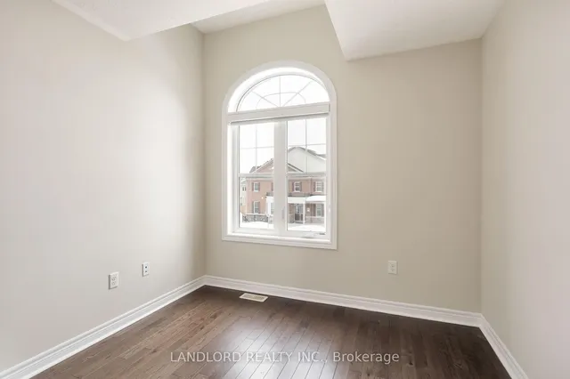 Additional image 31 of 116 Finegan Circ