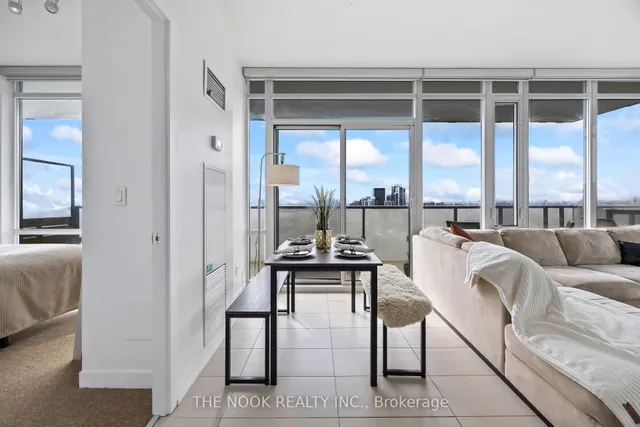 Additional image 20 of 170 Fort York Blvd Unit 2602