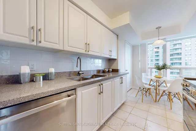 Additional image 15 of 8 Hillcrest Ave Unit 2005