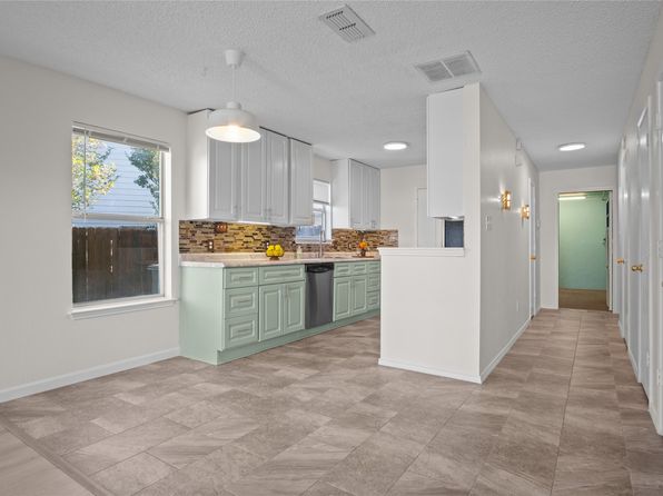 7544 Kings Trl, Fort Worth, TX 76133
