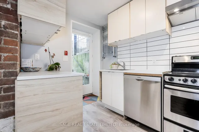 Additional image 37 of 21 Macdonell Ave