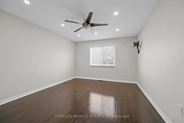 Additional image 32 of 226 Spring valley Cres