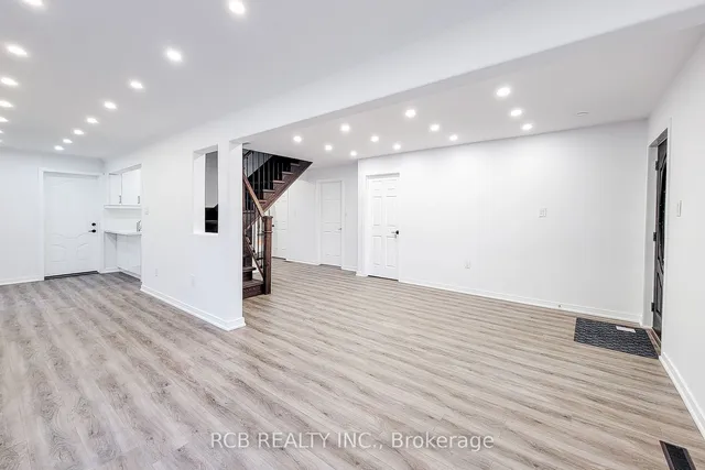 Additional image 11 of 184 Beach Blvd