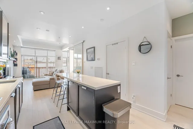 Additional image 10 of 66 Kippendavie Ave Unit 315