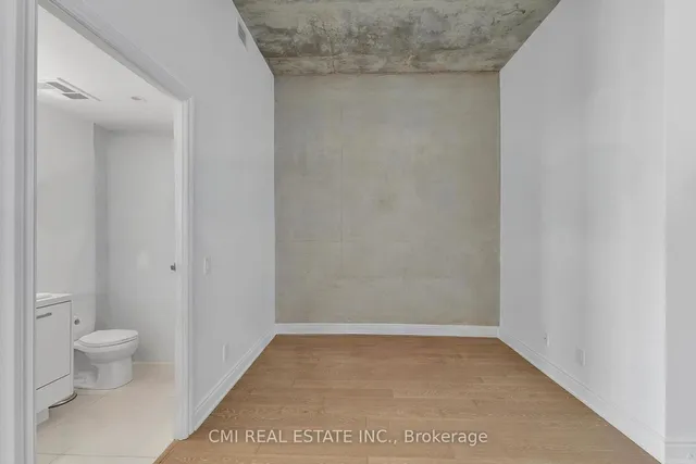 Additional image 15 of 608 Richmond St Unit 1310