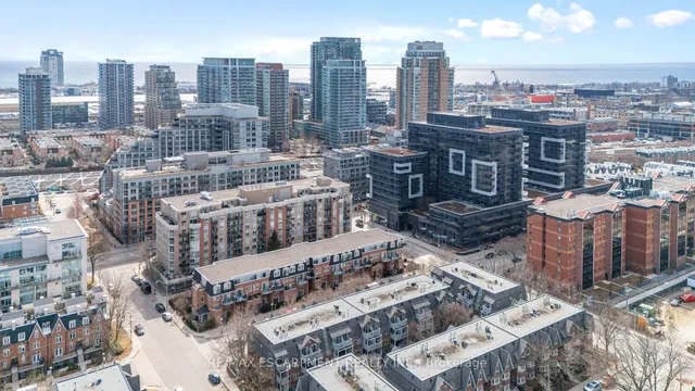 Additional image 23 of 36 Shank St Unit B