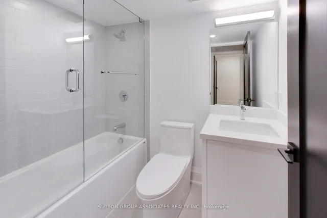 Additional image 44 of 393 Winnett Ave