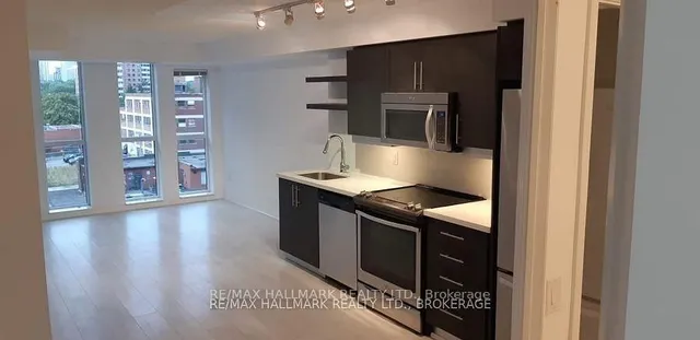 Additional image 6 of 400 Adelaide St Unit 815