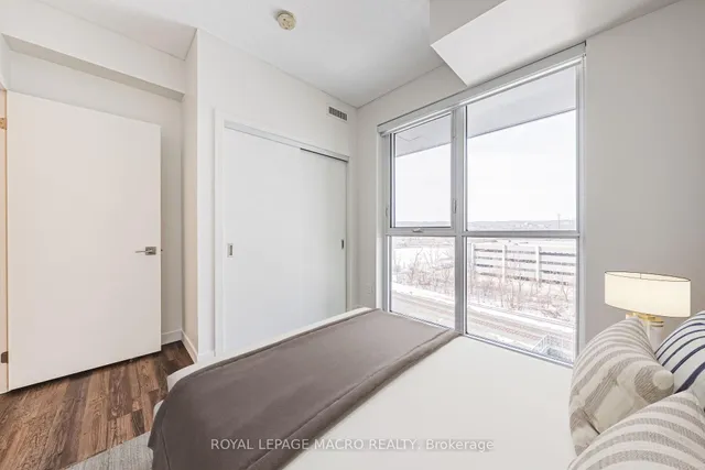 Additional image 4 of 2081 FAIRVIEW St Unit 812