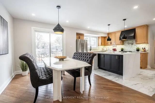 Additional image 11 of 30 Donlea Dr