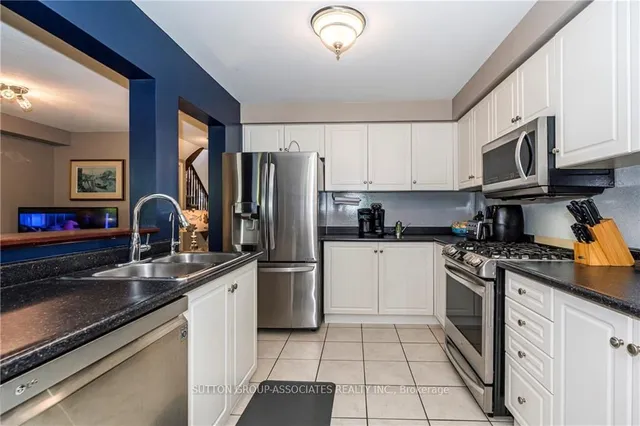 Additional image 11 of 485 Green Rd Unit 51