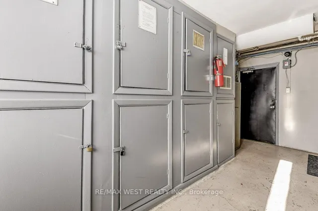 Additional image 39 of 136 Portland St