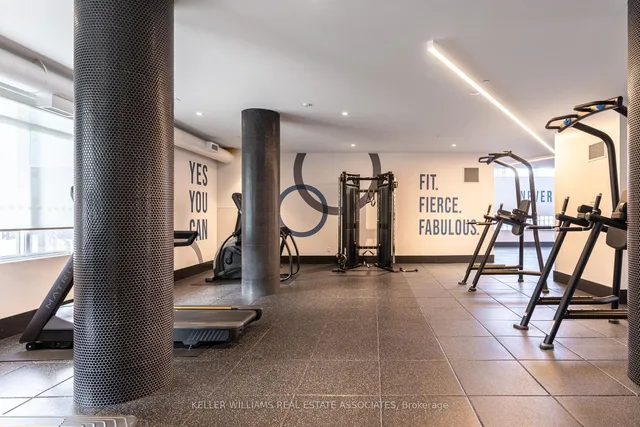 Additional image 20 of 55 Duke St Unit 1307