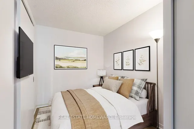 Additional image 11 of 76 Shuter St Unit 301