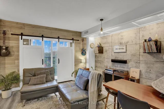 Additional image 8 of 135 James St Unit 612