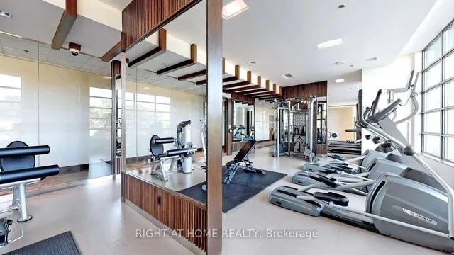 Additional image 32 of 35 Brian Peck Cres Unit 1005