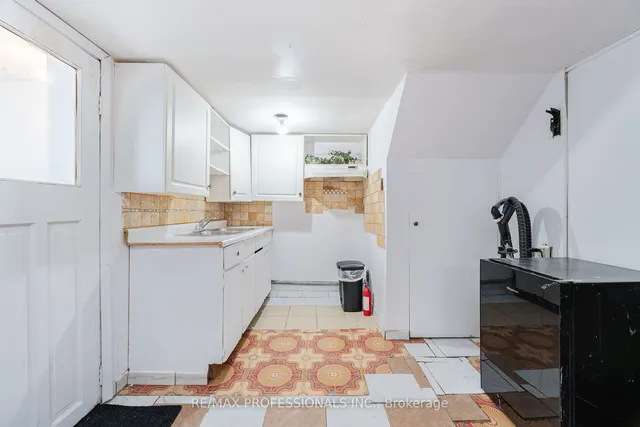 Additional image 37 of 483 Valermo Dr